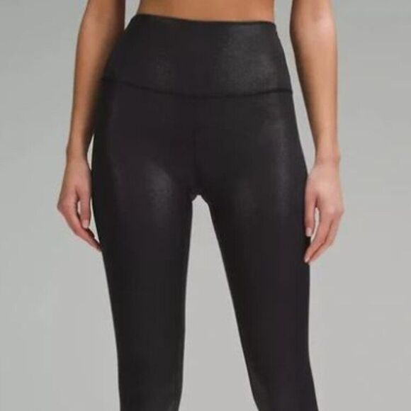 lululemon athletica Pants - NWT lululemon Wunder Train HR Tight 28" Foil- Radiant Foil Black